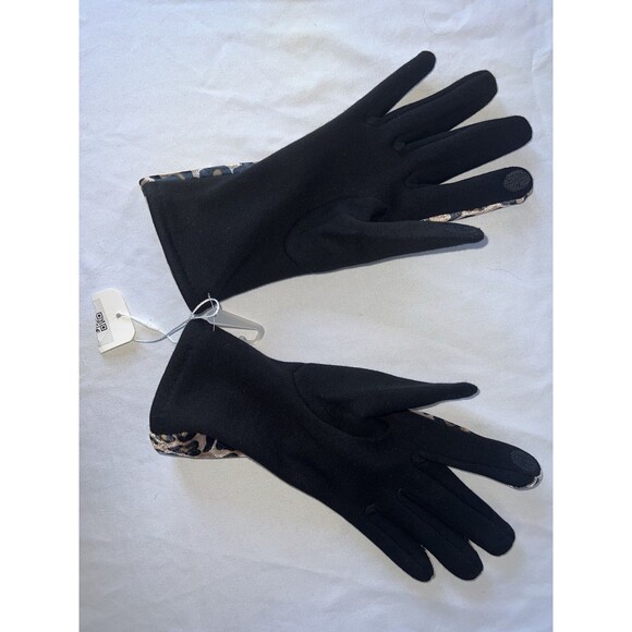 Leopard Touch Screen Gloves, Unused - Picture 4 of 7
